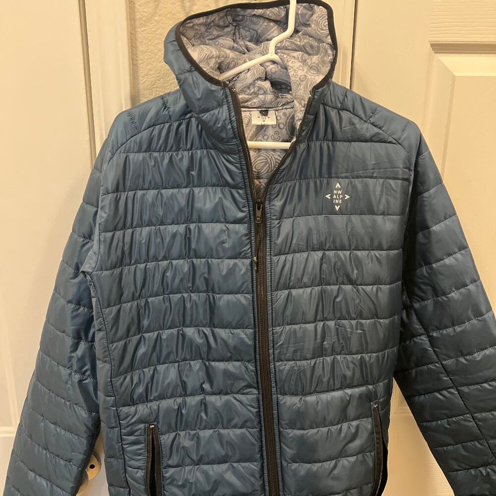 NWOT NW Alpine Paisely Hooded Synthetic Down Insulated Full Zip Jacket - Blue